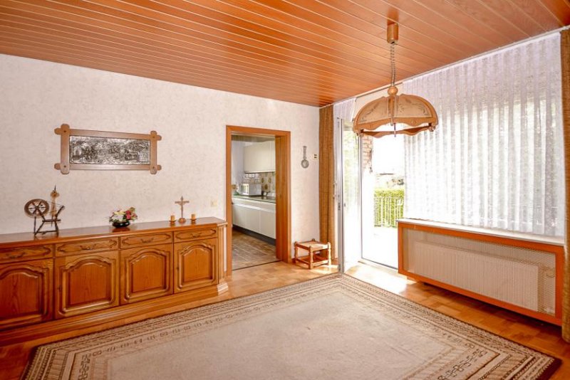 Brühl BADORF: Freistehender Bungalow in Waldnähe mit schönem Grundstück Haus kaufen
