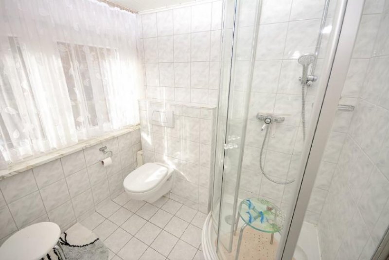 Brühl Charmantes Einfamilienhaus in Brühl-West mit herrlicher Aussicht und vielseitigem Raumangebot Haus kaufen