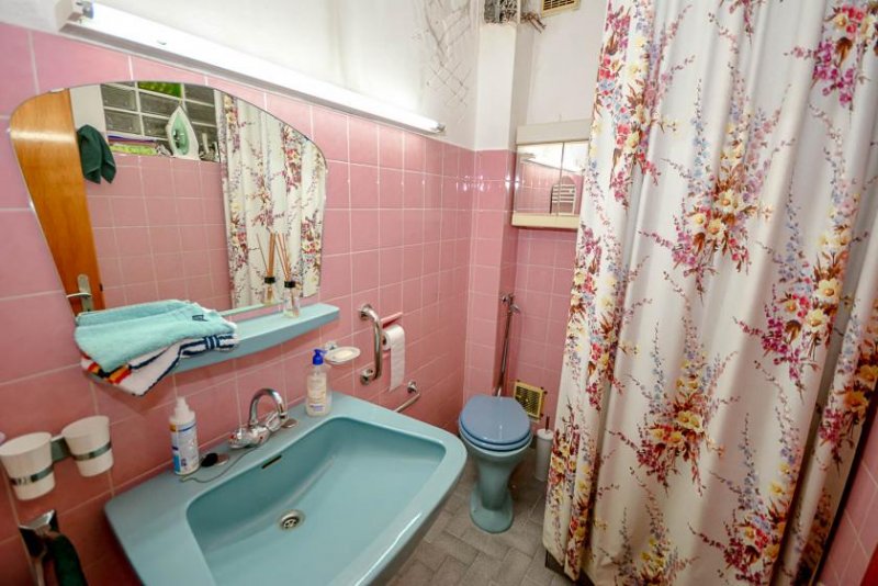 Brühl Familienparadies mit viel Platz am Schlosspark mit großem Garten und zentraler Lage Haus kaufen