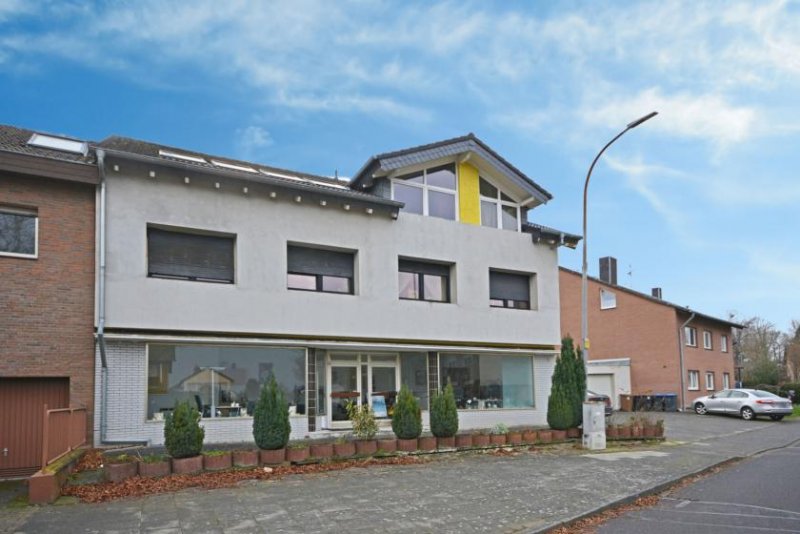 Brühl Wohn- und Geschäftshaus mit toller Dachgeschosswohnung in Badorf Gewerbe kaufen