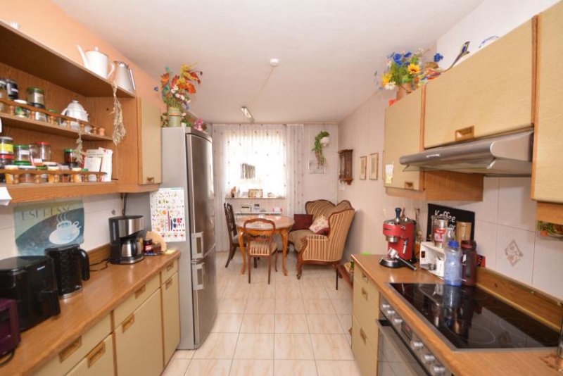 Brühl Wohnung in sehr zentraler Lage von Brühl, barrierefrei und 2 Balkone (bezugsfrei) Wohnung kaufen