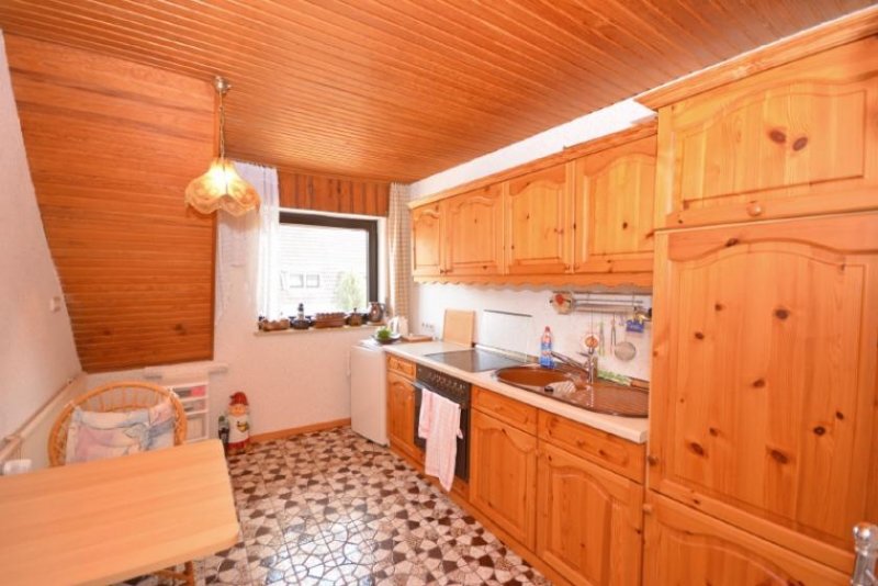 Hürth Doppelhaushälfte mit viel Potenzial in Hürth-Berrenrath Haus kaufen