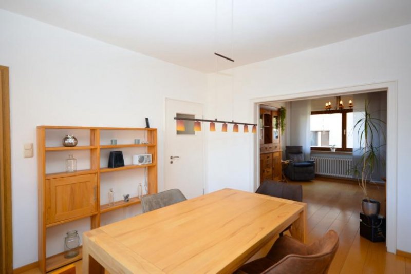 Hürth Ein Haus, das mitwächst: Viel Platz, absolute Ruhe und flexible Möglichkeiten in Alt-Hürth Haus kaufen