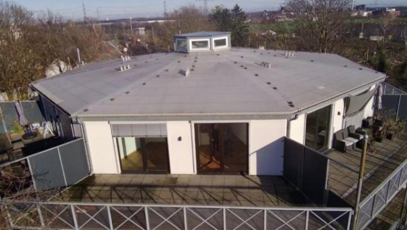 Hürth Kapitalanlage oder Eigenbezug: 2-Zimmer-Wohnung mit Dachterrasse - Einbauküche & Top-Lage in Hürth Wohnung kaufen