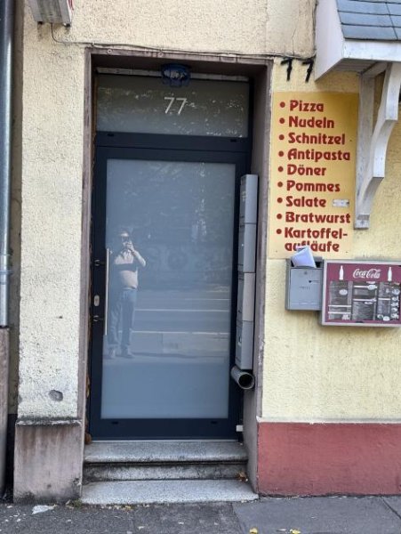 Hürth Wohn- und Geschäftshaus - am Bahnhof Efferen (Sanierung läuft bereits) Haus kaufen