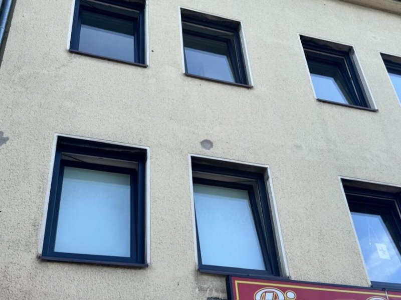 Hürth Wohn- und Geschäftshaus - am Bahnhof Efferen (Sanierung läuft bereits) Haus kaufen