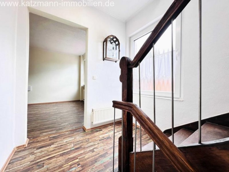 Erftstadt Doppelhaushälfte mit Anbau und zwei Terrassen - sofort bezugsfrei Haus kaufen