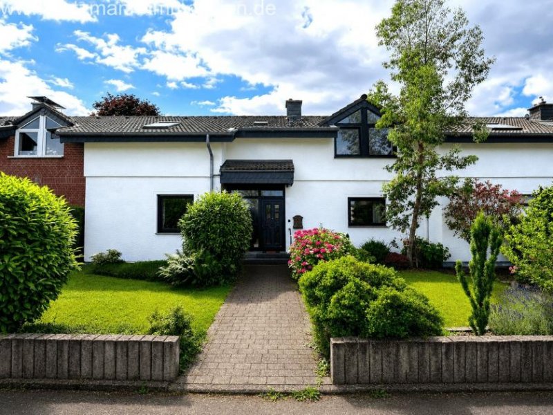 Erftstadt Exklusives Einfamilienhaus mit viel Platz -        Top-Lage in Erftstadt-Lechenich Haus kaufen