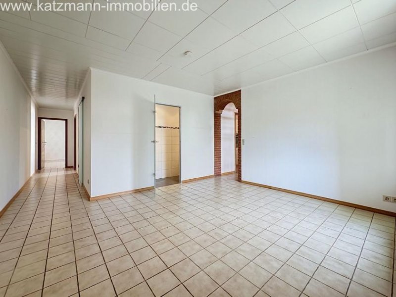 Erftstadt Exklusives Einfamilienhaus mit viel Platz -        Top-Lage in Erftstadt-Lechenich Haus kaufen