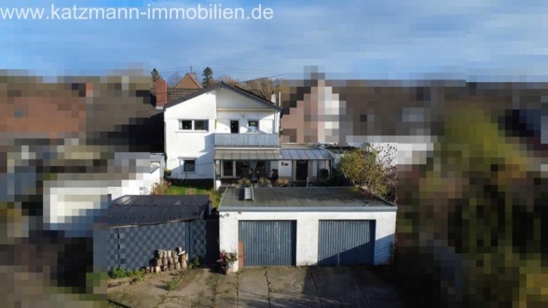 Erftstadt Provisionsfrei: Perfekt für Familien: Großzügiges Haus mit drei Garagen und viel Komfort in Erftstadt-Köttingen Haus kaufen