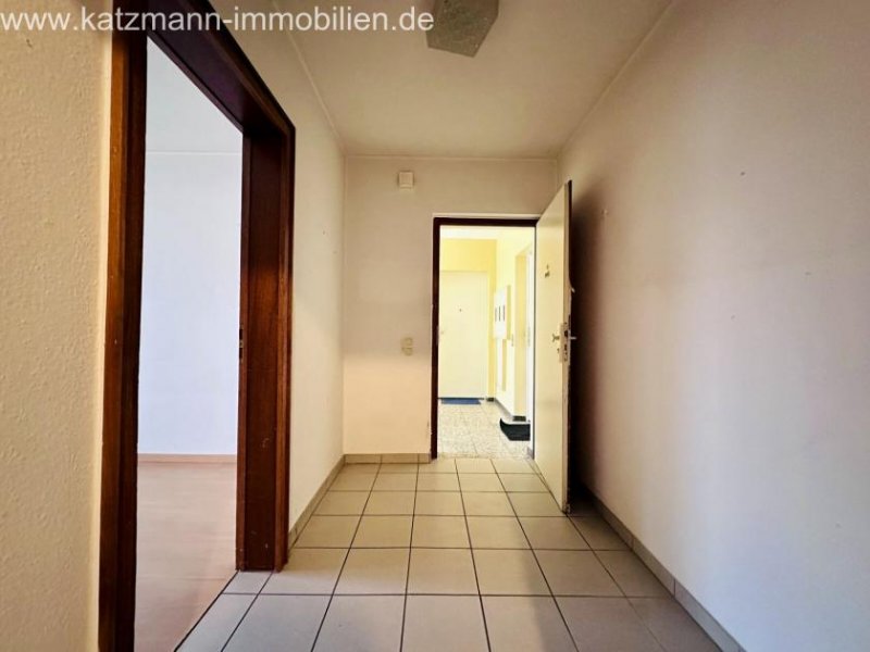 Erftstadt Toplage - Soforteinzug möglich: Helle 3-Zimmerwohnung mit 2 Loggien zu verkaufen Wohnung kaufen