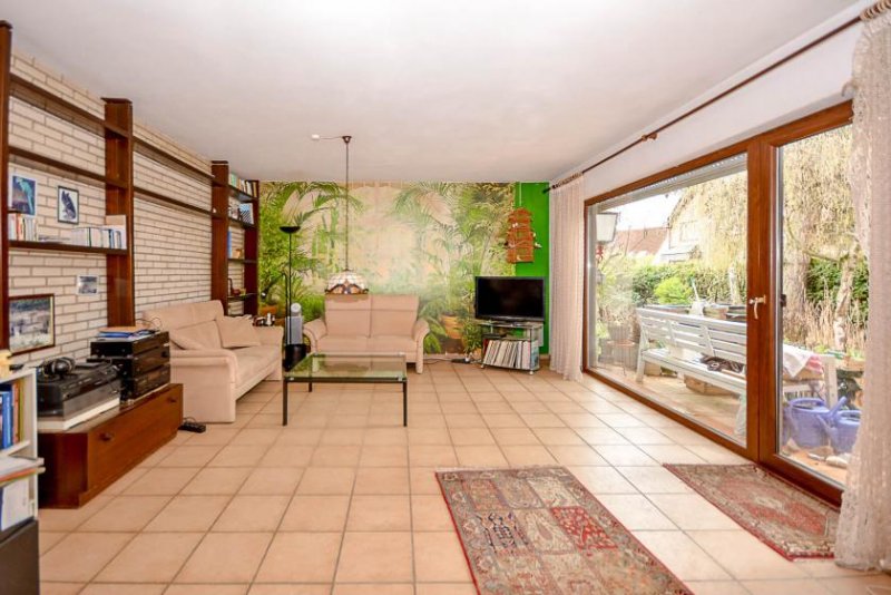 Wesseling Barrierearmer Bungalow mit Kamin, Garten und Sauna in ruhiger Wohnlage von Wesseling-Keldenich Haus kaufen