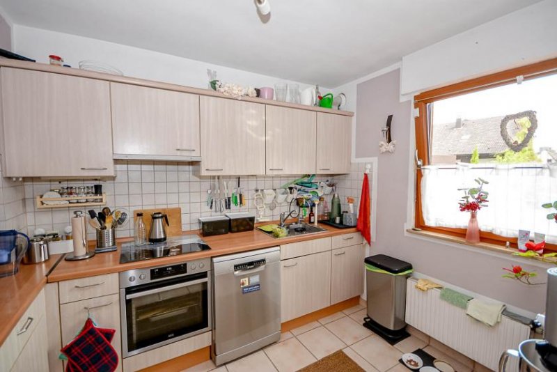Wesseling Familienfreundliches Eckhaus mit Gartensauna und kleinem Pool in Keldenich Haus kaufen