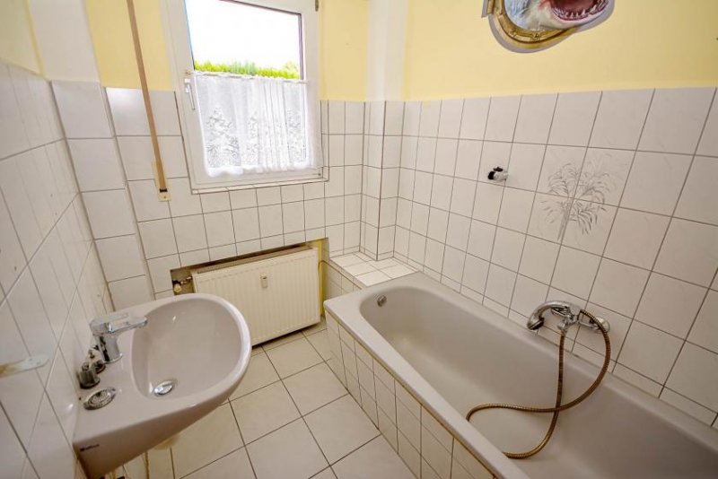 Wesseling Mehrfamilien- oder Mehrgenerationenhaus mit großem Garten in Berzdorf (bezugsfrei) Haus kaufen
