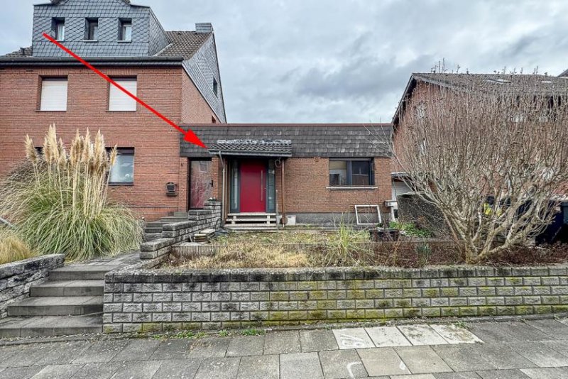Wesseling Sanierungsbereiter Bungalow mit flexiblem Grundriss in ruhiger Lage von Berzdorf Haus kaufen