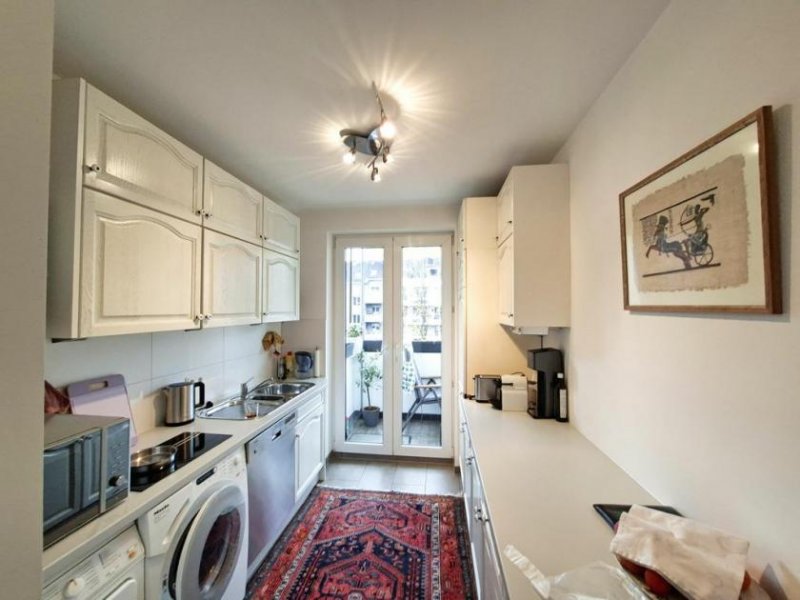 Köln CITYHOUSE: Rheinnähe schöne 2 Zimmer Wohnung im Agnesviertel, vermietet, mit Balkon, Aufzug, Keller Wohnung kaufen