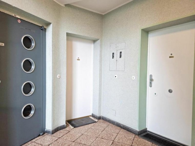 Köln CITYHOUSE: Rheinnähe schöne 2 Zimmer Wohnung im Agnesviertel, vermietet, mit Balkon, Aufzug, Keller Wohnung kaufen