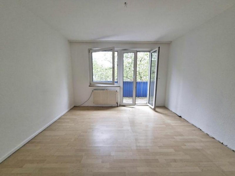 Köln CITYHOUSE: Zentrale 3 Zimmer Wohnung in der Südstadt mit zwei Balkonen, Keller und separater Garage Wohnung kaufen