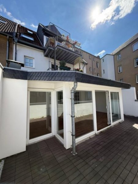 Köln KÖLN INNENSTADT Nähe Neumarkt, helle geräumige 3 Zi. Wohnung, 111 m² Wfl. im 1. OG, gr. Westterrasse Wohnung kaufen