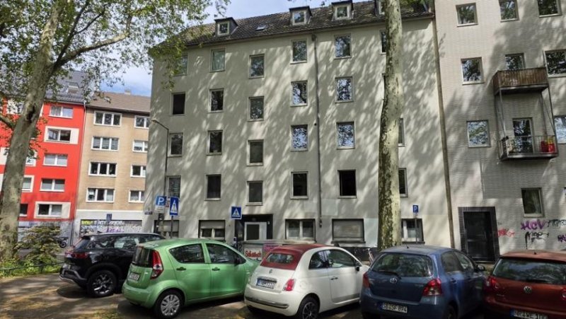 Köln Ruhig zwischen Uni, Barbarossaplatz und Volksgarten - leerstehend mit STELLPLATZ (A384ms) Wohnung kaufen