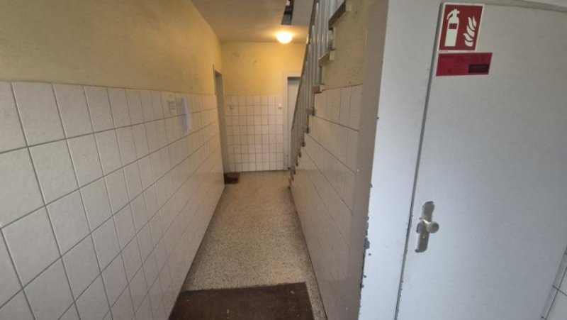 Köln Ruhig zwischen Uni, Barbarossaplatz und Volksgarten - leerstehend mit STELLPLATZ (A384ms) Wohnung kaufen