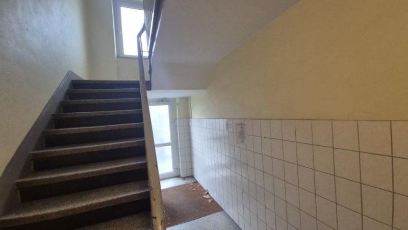 Köln Ruhig zwischen Uni, Barbarossaplatz und Volksgarten - leerstehend mit STELLPLATZ (A384ms) Wohnung kaufen
