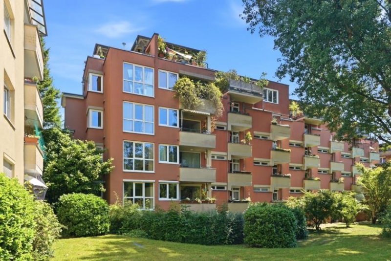 Köln 4-Zimmer Wohnung mit Loggia in Köln-Nippes zu kaufen. Mit Einbauküche und Gartennutzung Wohnung kaufen