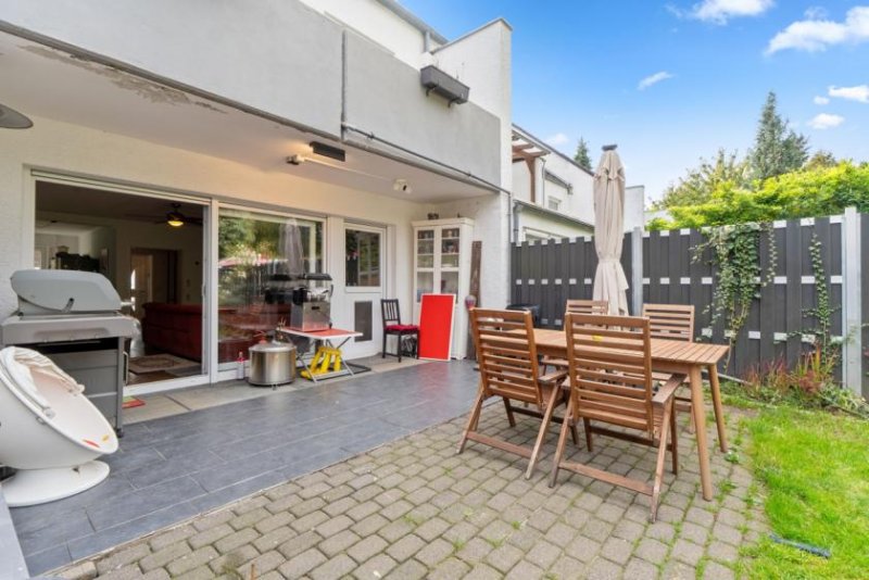 Köln Reihenmittelhaus mit schönem großen Grundstück in Köln-Esch/Auweiler Haus kaufen