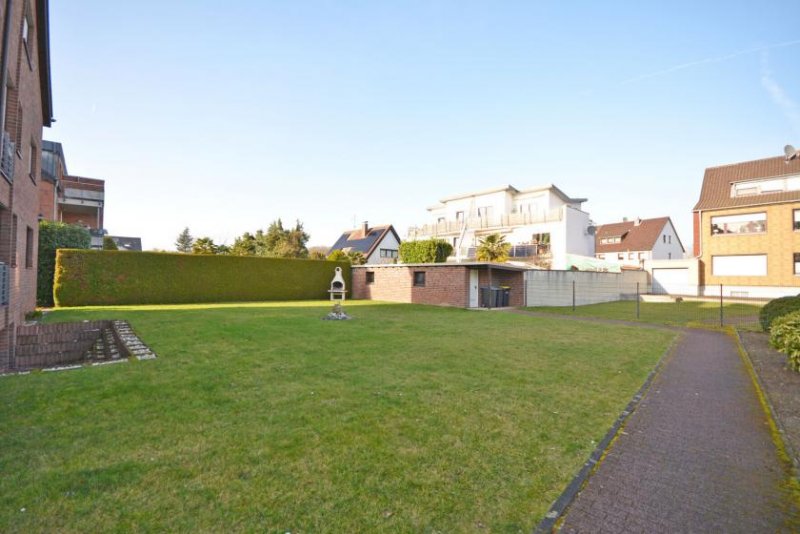Köln Freistehendes 8-Familienhaus in Köln-Fühlingen Gewerbe kaufen