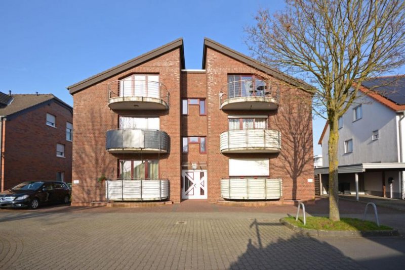 Köln Freistehendes 8-Familienhaus in Köln-Fühlingen Gewerbe kaufen