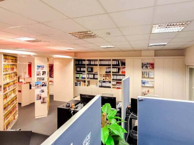 Köln Flexible Gewerbefläche in Köln-Sülz – ca. 340 m², teilbar & bezugsfrei Gewerbe kaufen