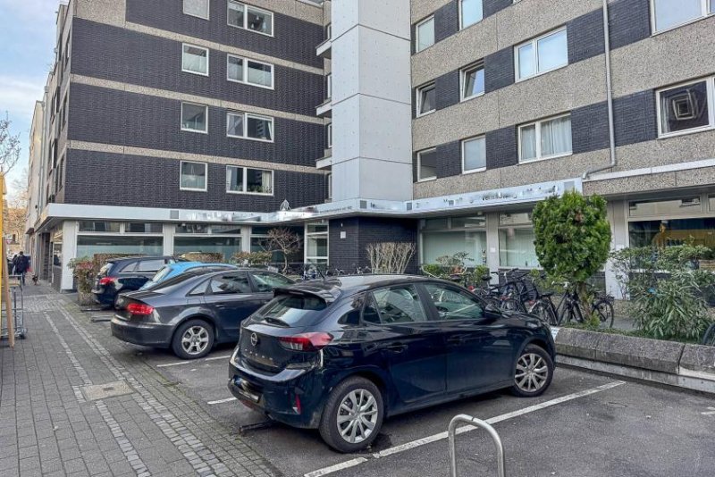 Köln Flexible Gewerbefläche in Köln-Sülz – ca. 340 m², teilbar & bezugsfrei Gewerbe kaufen