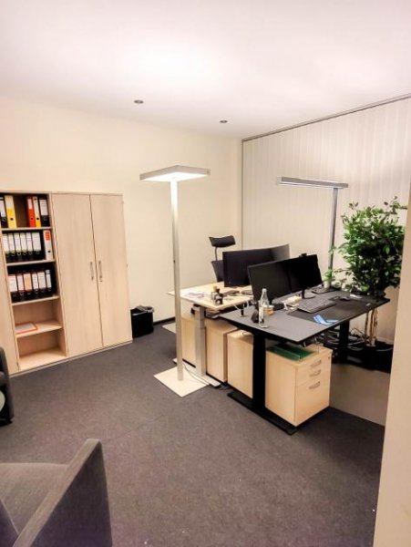 Köln Flexible Gewerbefläche in Köln-Sülz – ca. 340 m², teilbar & bezugsfrei Gewerbe kaufen