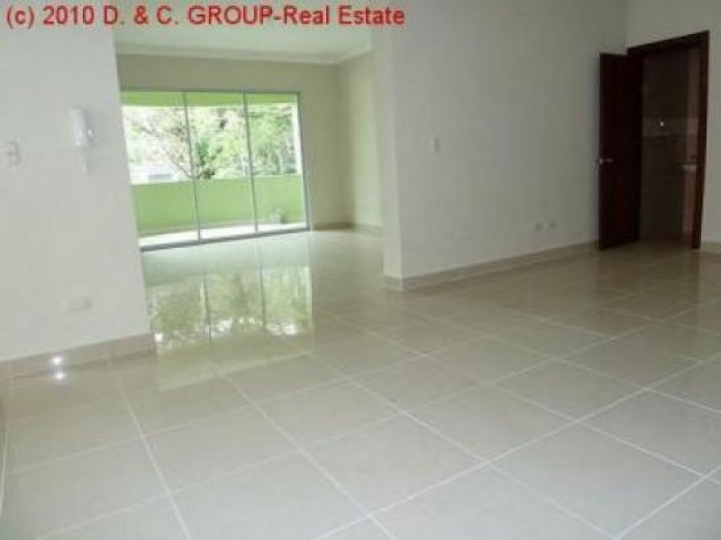 Los Colegios Neues, herrliches, großes Apartment! Wohnung kaufen