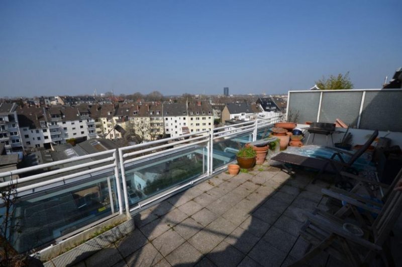 Köln Soeben reserviert: Sundowner und Rhein-feeling: Besondere Maisonette mit 4 Terrassen! Wohnung kaufen