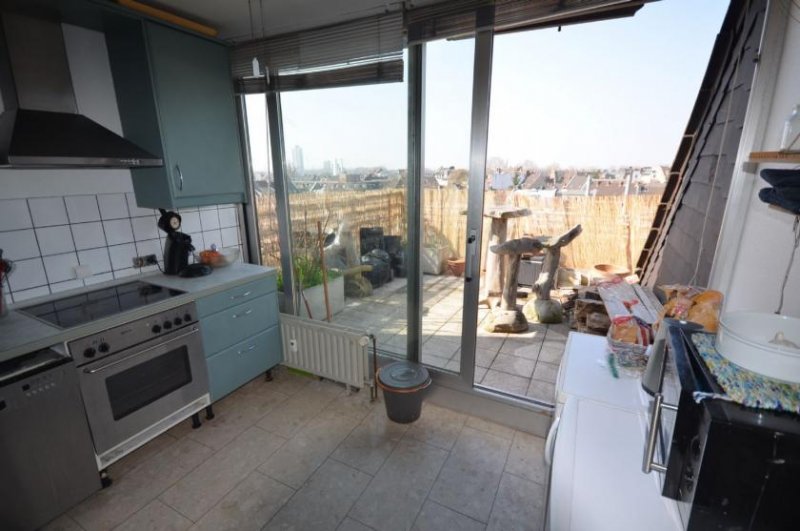 Köln Soeben reserviert: Sundowner und Rhein-feeling: Besondere Maisonette mit 4 Terrassen! Wohnung kaufen