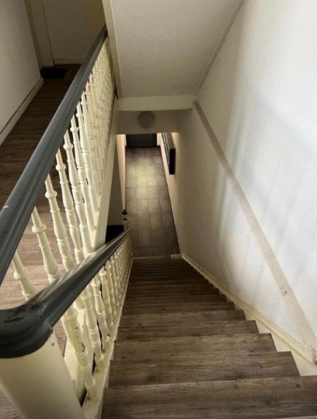 Köln KAPITALANLAGE im Raum Köln in bester Lage - Gewerbefläche und Wohnungen Haus kaufen