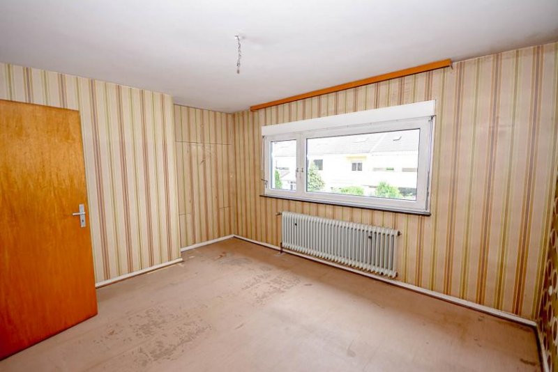 Köln Familienhaus mit Garten in Köln Poll – 4 Zimmer, Garten, Garage und ruhige Lage Haus kaufen