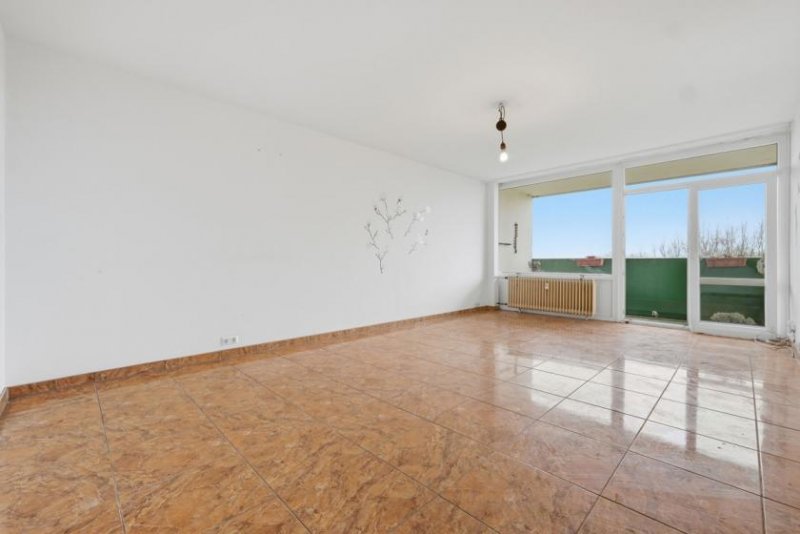Köln 3-Zimmer Wohnung mit Loggia in Köln-Porz-Urbach Wohnung kaufen
