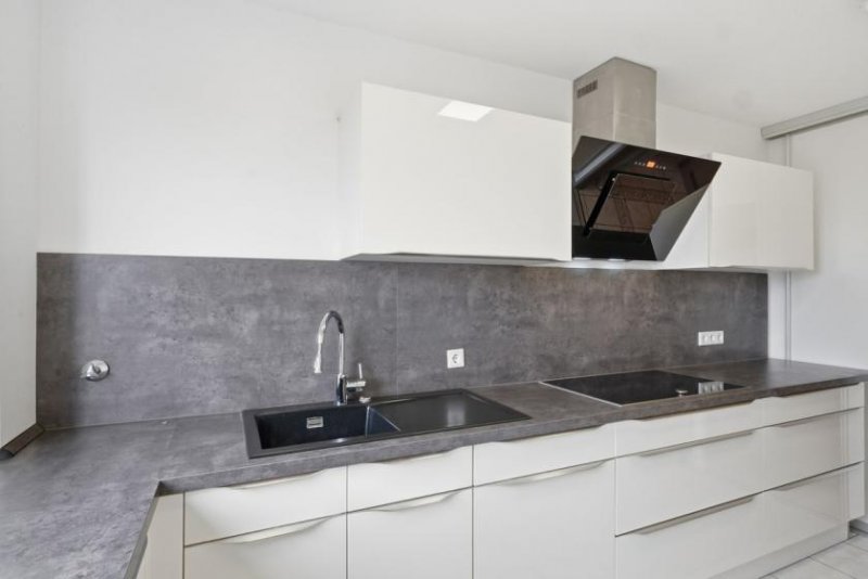 Köln 3-Zimmer Wohnung mit Loggia in Köln-Porz-Urbach Wohnung kaufen