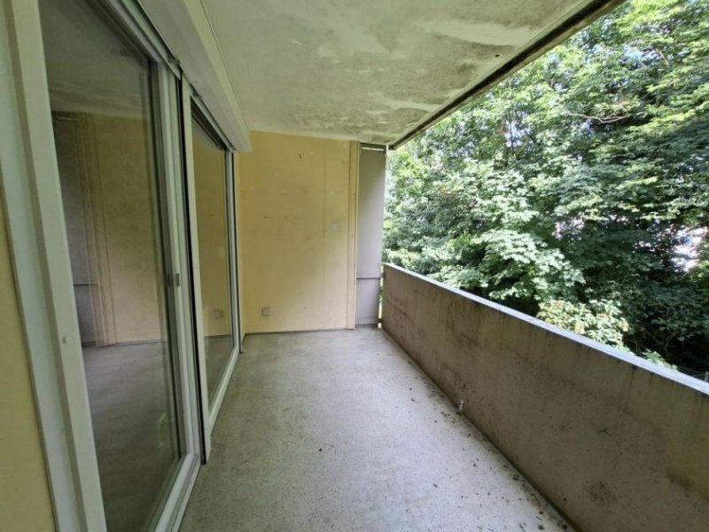 Köln CITYHOUSE: Gepflegte 2 Zimmer Wohnung mit großem Balkon, Keller und TG Stellplatz in zentraler Lage Wohnung kaufen