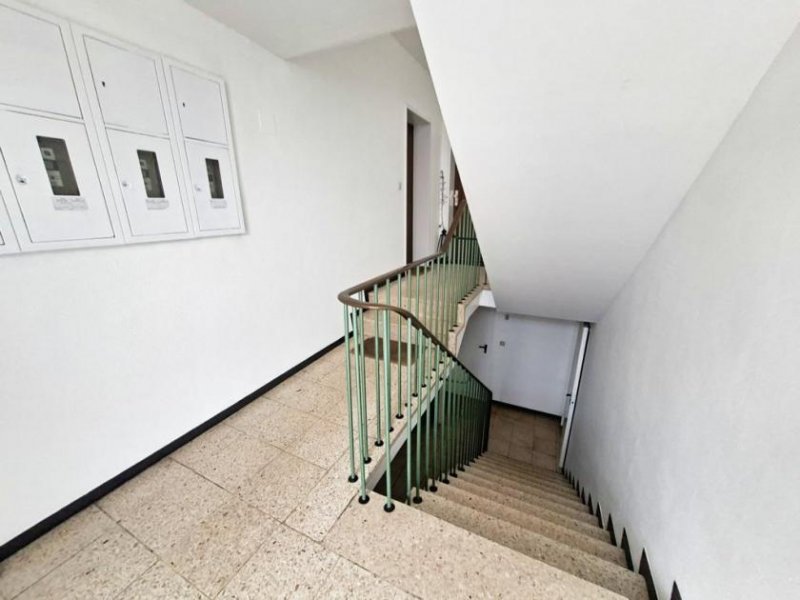 Köln CITYHOUSE: Solide vermietetes Mehrfamilienhaus mit XXL Grundstück Balkonen, Garagen, Stellplätzen, Haus kaufen