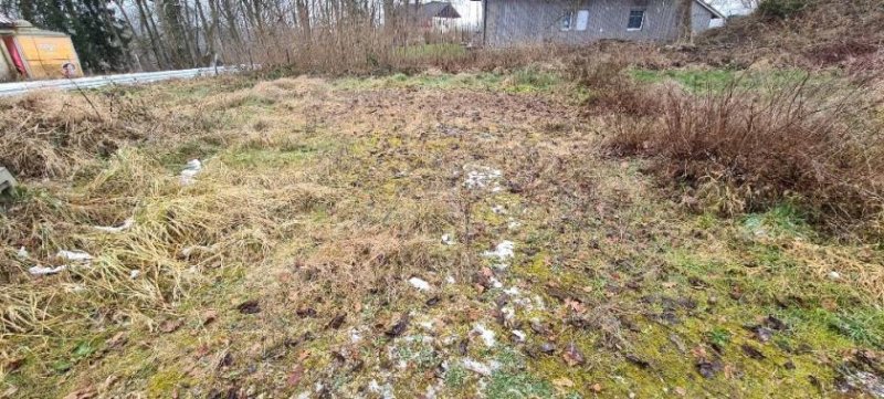 Ostermiething ANBOT LIEGT AUF**Baugrund in sehr schöner und ruhigen Randlage Grundstück kaufen