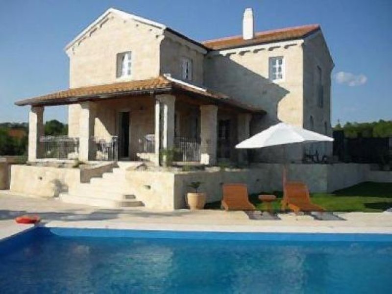 Malinska Insel Krk, Steinvilla mit Pool Haus kaufen