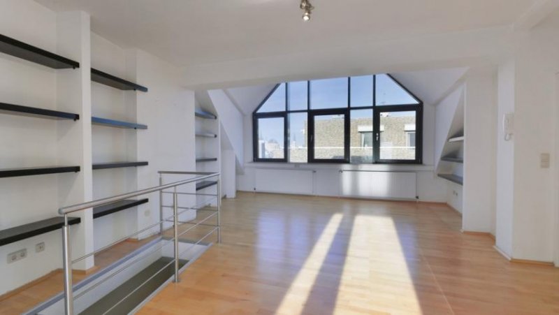 Aachen Maisonette Penthouse Wohnung mit Doppelgarage und weitere Nutzfläche im EG in Aachen - Zentrum Wohnung kaufen