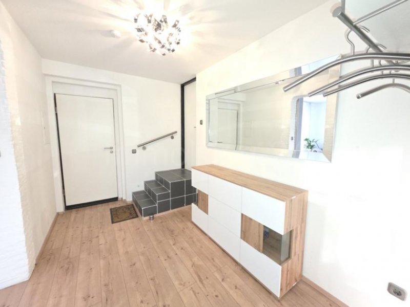 Herzogenrath ++ HOCHWERTIGES DREIFAMILIENHAUS + GARTEN IN GUTER LAGE!! TOP KAPITALANLAGE! ++ Gewerbe kaufen