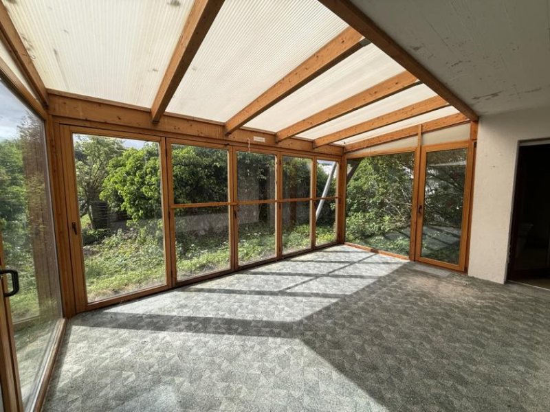 Simmerath Großzügiges Wohnhaus mit ELW und schönem Grundstück in ruhiger Lage von Lammersdorf Haus kaufen
