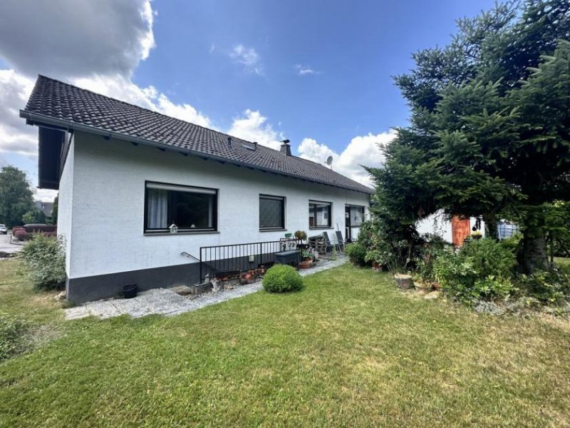 Simmerath Simmerath-Lammersdorf: EFH auf großem Grundstück Haus kaufen
