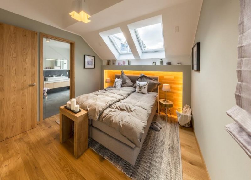 Monschau ***Klassisches Mehr­ge­ne­ra­tio­nen­haus mit praktischer Aufteilung*** Haus kaufen