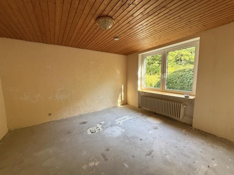 Roetgen Großes Grundstück in Roetgen: 1.041 m² mit Entwicklungsperspektive in ruhiger Lage Grundstück kaufen